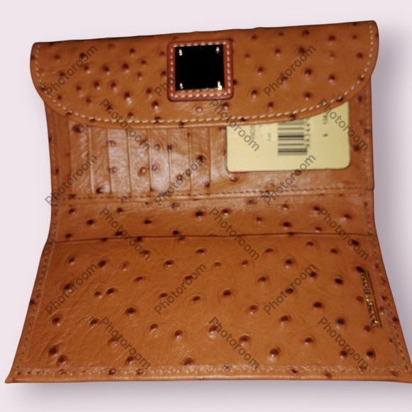 (NWT) DOONEY & BOURKE® Ostrich Continental Clutch - Tan - Picture 5 of 9